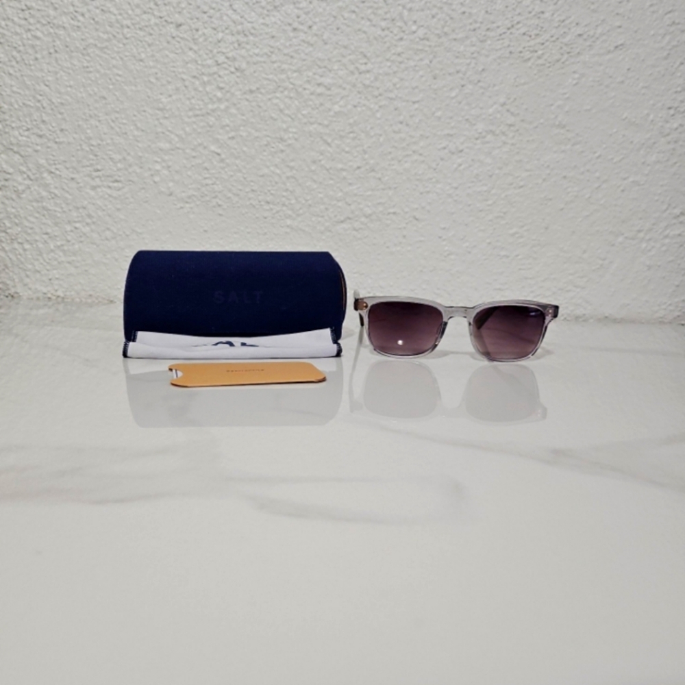 Mens sunglasses/frame
